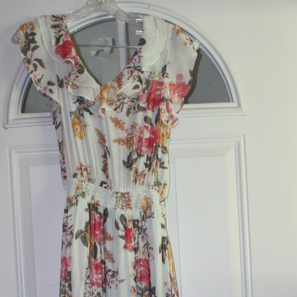 American Rag Sexy Floral Print Maxi Dress Women's Size Small